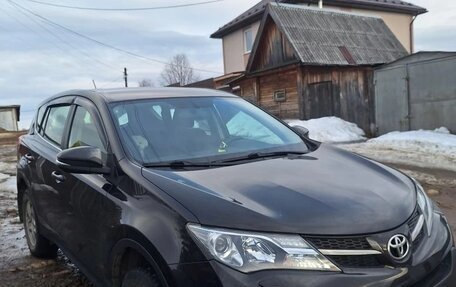 Toyota RAV4, 2014 год, 1 900 000 рублей, 12 фотография