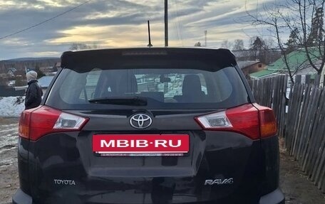 Toyota RAV4, 2014 год, 1 900 000 рублей, 15 фотография