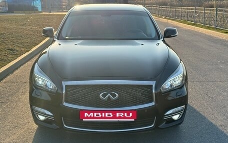Infiniti Q70 I, 2016 год, 2 550 000 рублей, 3 фотография