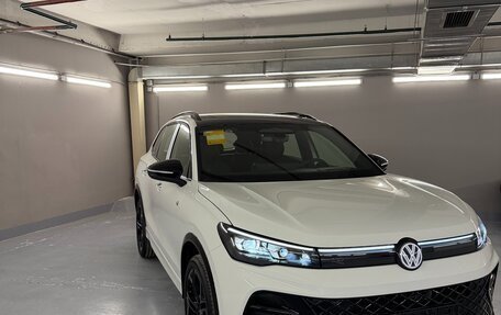 Volkswagen Tiguan, 2025 год, 4 880 000 рублей, 2 фотография