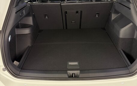 Volkswagen Tiguan, 2025 год, 4 880 000 рублей, 15 фотография