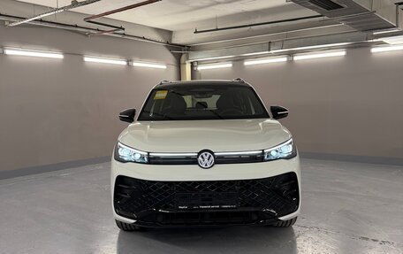 Volkswagen Tiguan, 2025 год, 4 880 000 рублей, 8 фотография