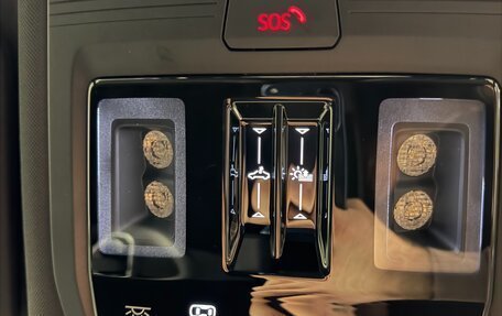 Volkswagen Tiguan, 2025 год, 4 880 000 рублей, 17 фотография