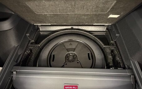 Volkswagen Tiguan, 2025 год, 4 880 000 рублей, 16 фотография