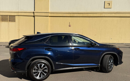 Lexus RX IV рестайлинг, 2019 год, 4 690 000 рублей, 3 фотография