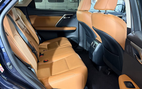 Lexus RX IV рестайлинг, 2019 год, 4 690 000 рублей, 10 фотография