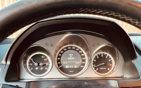 Mercedes-Benz C-Класс, 2010 год, 950 000 рублей, 2 фотография