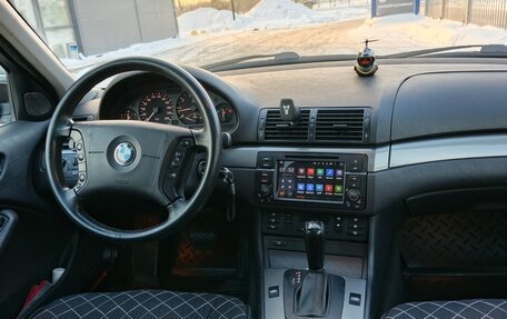BMW 3 серия, 2003 год, 723 000 рублей, 11 фотография
