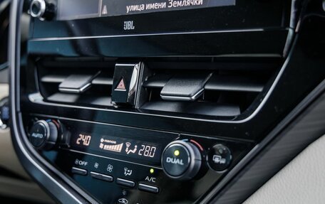 Toyota Camry, 2021 год, 3 348 000 рублей, 27 фотография