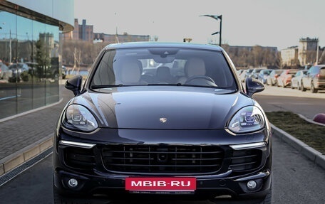Porsche Cayenne III, 2015 год, 3 980 000 рублей, 2 фотография