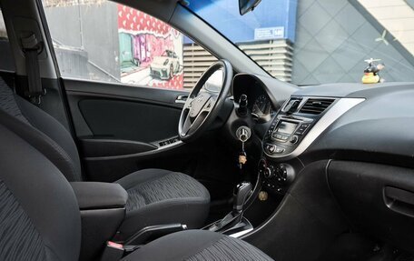 Hyundai Solaris II рестайлинг, 2016 год, 900 000 рублей, 6 фотография