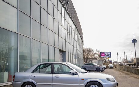 Mazda 323, 2001 год, 378 000 рублей, 8 фотография