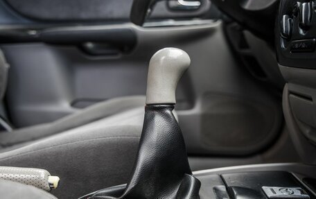 Mazda 323, 2001 год, 378 000 рублей, 21 фотография