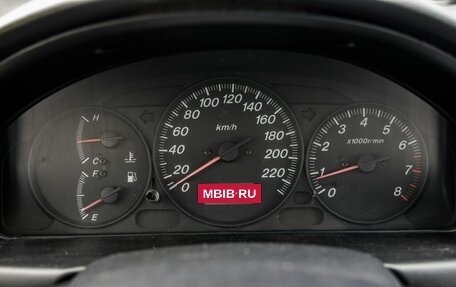 Mazda 323, 2001 год, 378 000 рублей, 32 фотография