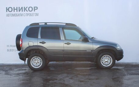 Chevrolet Niva I рестайлинг, 2018 год, 739 000 рублей, 4 фотография