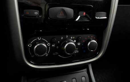 Renault Duster I рестайлинг, 2014 год, 940 000 рублей, 10 фотография