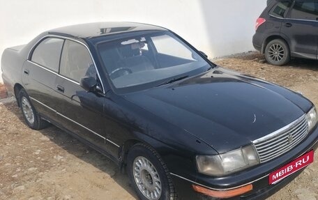 Toyota Crown, 1992 год, 230 000 рублей, 1 фотография