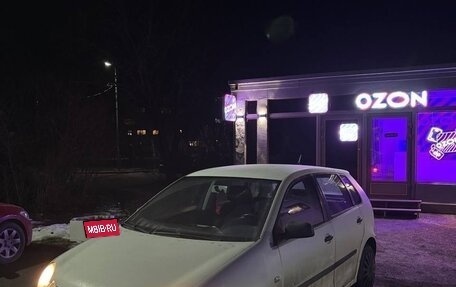 Volkswagen Polo IV рестайлинг, 2002 год, 255 000 рублей, 1 фотография