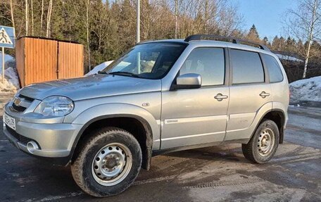 Chevrolet Niva I рестайлинг, 2016 год, 750 000 рублей, 7 фотография