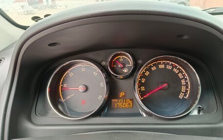 Opel Antara I, 2013 год, 1 300 000 рублей, 13 фотография