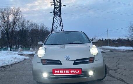 Nissan Micra III, 2004 год, 465 000 рублей, 2 фотография