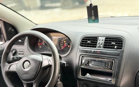 Volkswagen Polo VI (EU Market), 2016 год, 600 000 рублей, 6 фотография