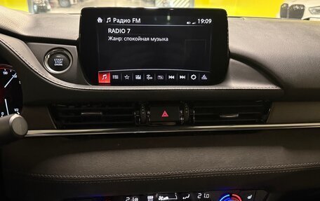 Mazda 6, 2019 год, 3 400 000 рублей, 13 фотография