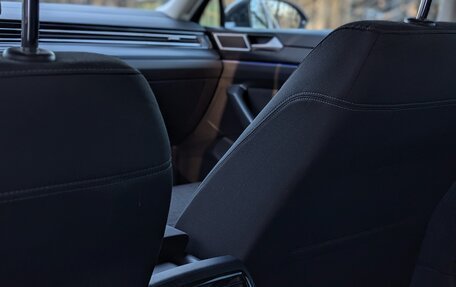 Volkswagen Passat B8 рестайлинг, 2017 год, 2 330 000 рублей, 11 фотография