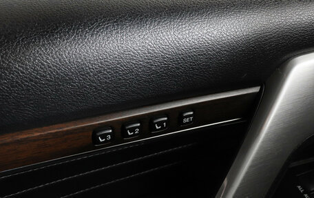 Toyota Land Cruiser 200, 2020 год, 8 200 000 рублей, 16 фотография
