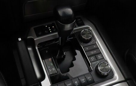 Toyota Land Cruiser 200, 2020 год, 8 200 000 рублей, 19 фотография