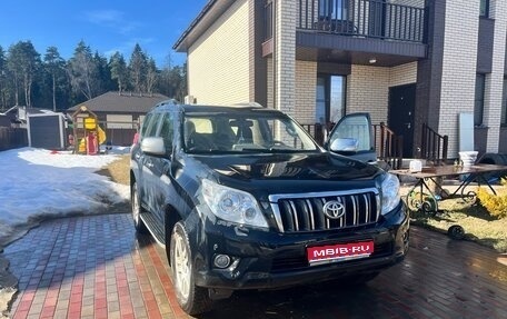 Toyota Land Cruiser Prado 150 рестайлинг 2, 2011 год, 2 700 000 рублей, 1 фотография