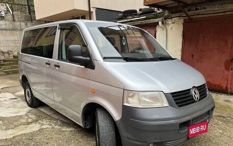 Volkswagen Transporter T5 рестайлинг, 2007 год, 1 250 000 рублей, 1 фотография