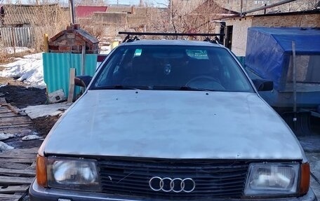 Audi 100, 1987 год, 95 000 рублей, 1 фотография