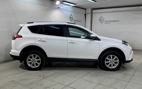 Toyota RAV4, 2019 год, 3 199 800 рублей, 17 фотография