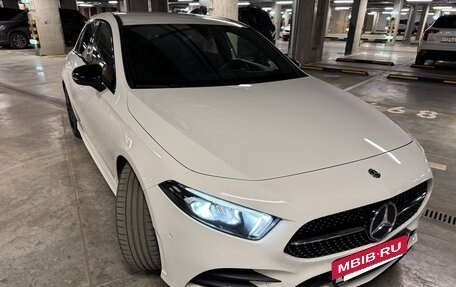 Mercedes-Benz A-Класс, 2018 год, 2 800 000 рублей, 9 фотография