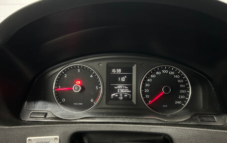 Volkswagen Caravelle T5, 2013 год, 1 550 000 рублей, 6 фотография