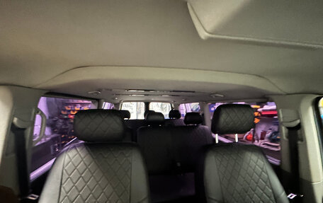 Volkswagen Caravelle T5, 2013 год, 1 550 000 рублей, 14 фотография