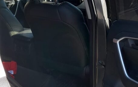 Toyota RAV4, 2022 год, 4 950 000 рублей, 7 фотография