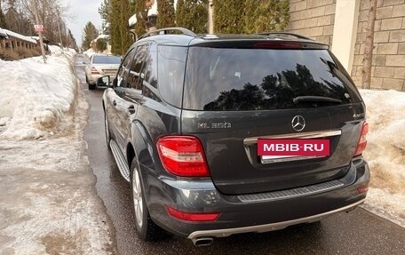 Mercedes-Benz M-Класс, 2010 год, 1 420 000 рублей, 4 фотография