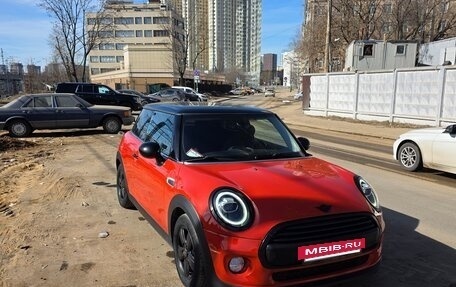 MINI Hatch, 2018 год, 2 000 000 рублей, 2 фотография