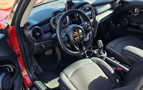 MINI Hatch, 2018 год, 2 000 000 рублей, 6 фотография