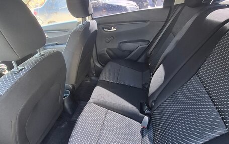 KIA Rio IV, 2018 год, 1 060 000 рублей, 7 фотография