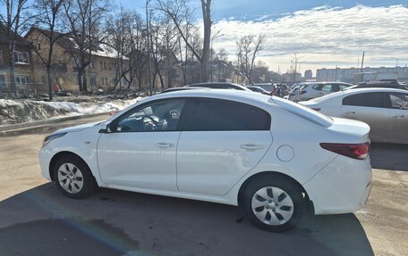 KIA Rio IV, 2018 год, 1 060 000 рублей, 4 фотография