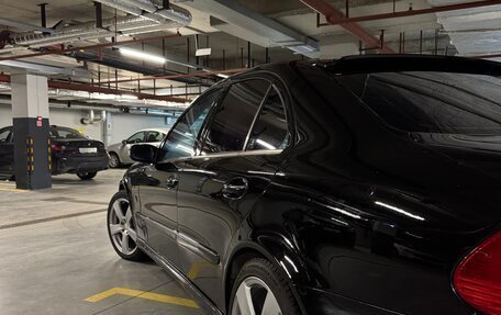 Mercedes-Benz E-Класс, 2002 год, 1 300 000 рублей, 2 фотография