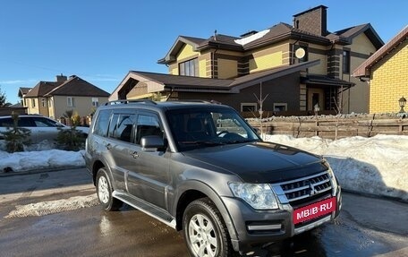 Mitsubishi Pajero IV, 2015 год, 2 500 000 рублей, 3 фотография