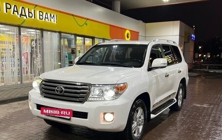 Toyota Land Cruiser 200, 2014 год, 4 899 000 рублей, 5 фотография