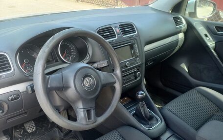 Volkswagen Golf VI, 2012 год, 650 000 рублей, 2 фотография