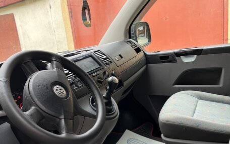 Volkswagen Transporter T5 рестайлинг, 2007 год, 1 250 000 рублей, 7 фотография