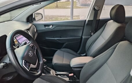 Hyundai Solaris II рестайлинг, 2019 год, 740 000 рублей, 6 фотография