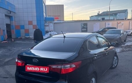 KIA Rio III рестайлинг, 2013 год, 725 000 рублей, 3 фотография